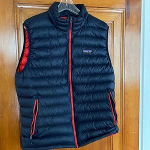 Patagonia Men's Large Down Sweater Vest